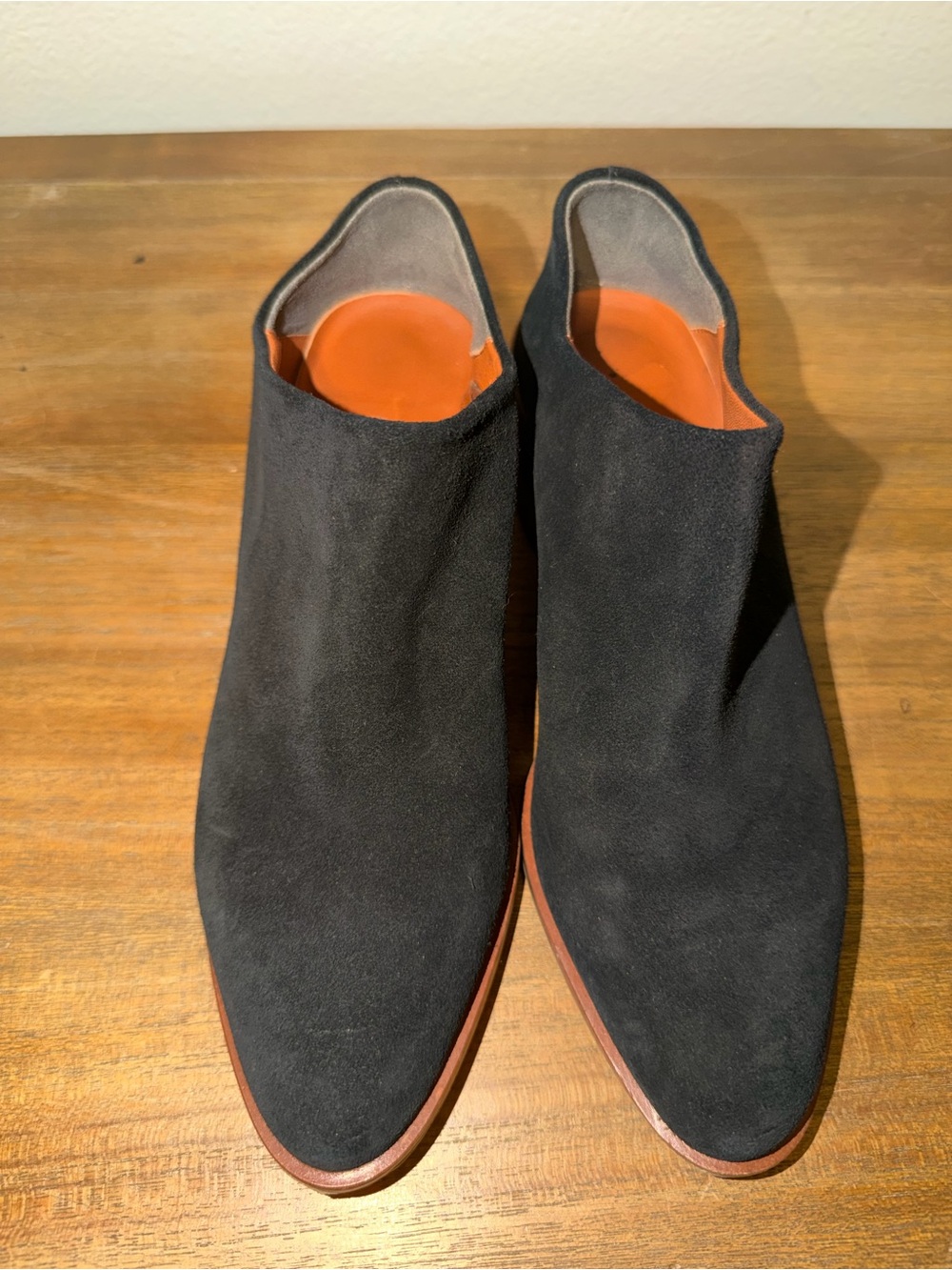 Everlane Black Suede Heeled Boots with Orange Insole